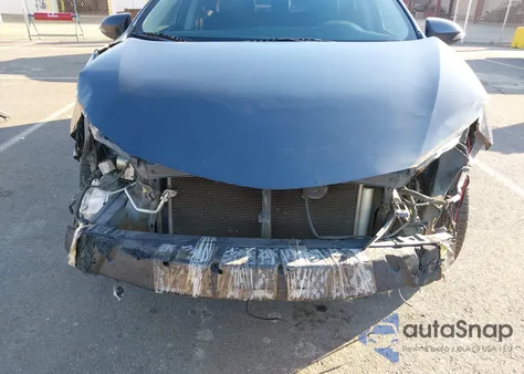 2016 Toyota Corolla S Plus из США, поврежденный, VIN 5YFBURHE2GP403849